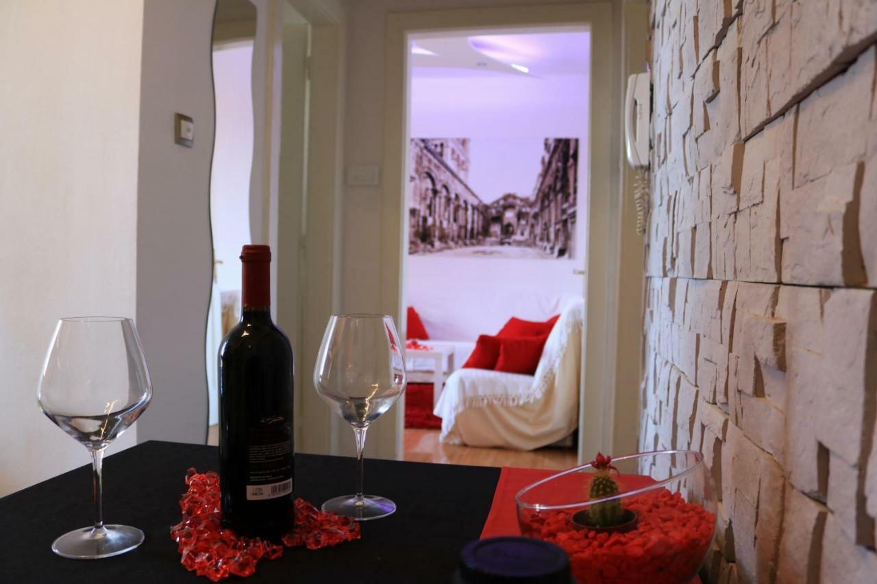 Apartment Emma Split Bagian luar foto